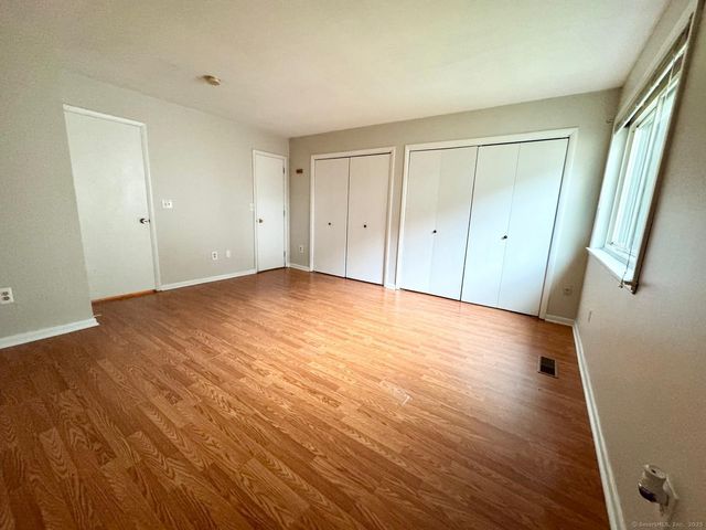 1 Horizon Drive 11, Norwalk, CT 06854