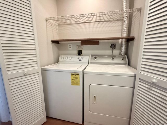1 Horizon Drive 11, Norwalk, CT 06854