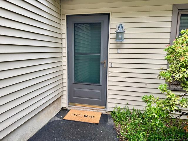 1 Horizon Drive 11, Norwalk, CT 06854