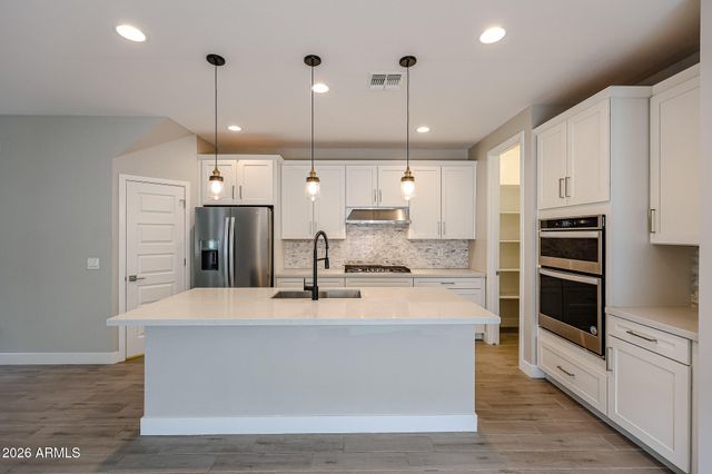 2044 W TROTTER Trail, Phoenix, AZ 85085