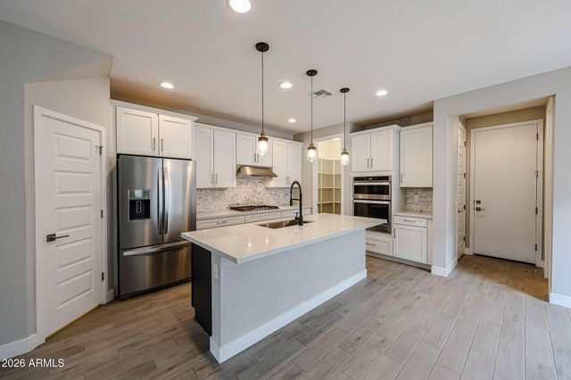 2044 W TROTTER Trail, Phoenix, AZ 85085