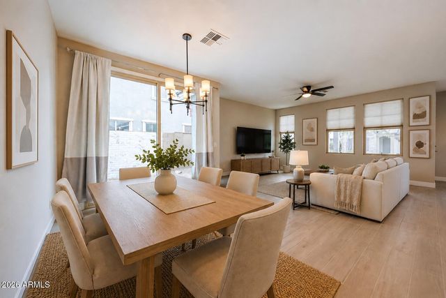 2044 W TROTTER Trail, Phoenix, AZ 85085