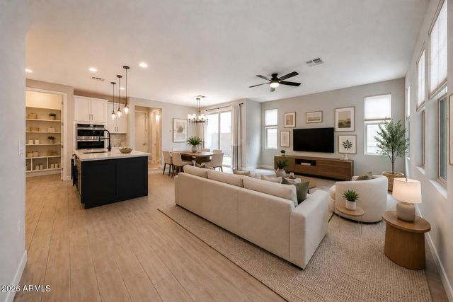 2044 W TROTTER Trail, Phoenix, AZ 85085