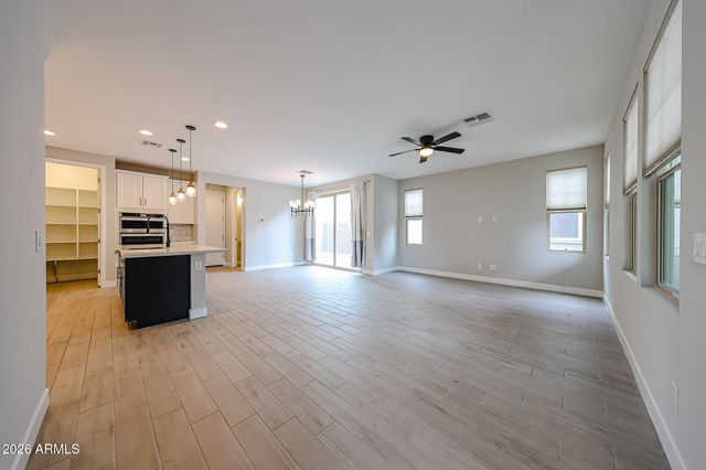 2044 W TROTTER Trail, Phoenix, AZ 85085