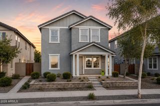 2044 W TROTTER Trail, Phoenix, AZ 85085
