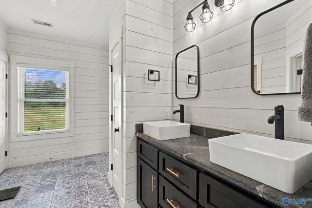 661 County Road 707, Cullman, AL 35055