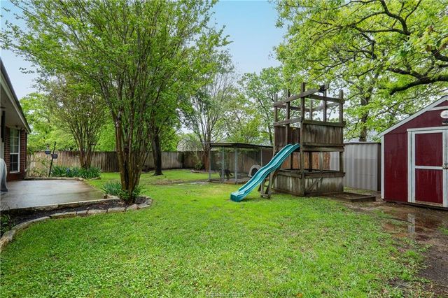 3819 Stony Creek Lane, College Station, TX 77845