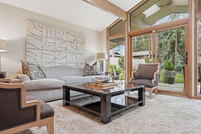 1704 E 35th Ave, Spokane, WA 99203