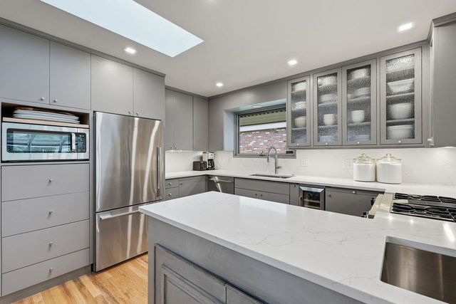 1704 E 35th Ave, Spokane, WA 99203