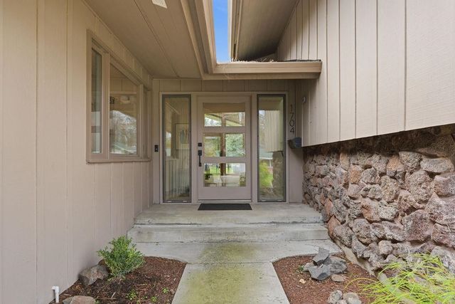 1704 E 35th Ave, Spokane, WA 99203