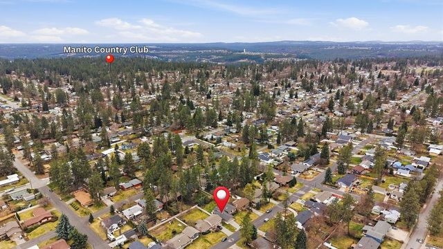 1704 E 35th Ave, Spokane, WA 99203