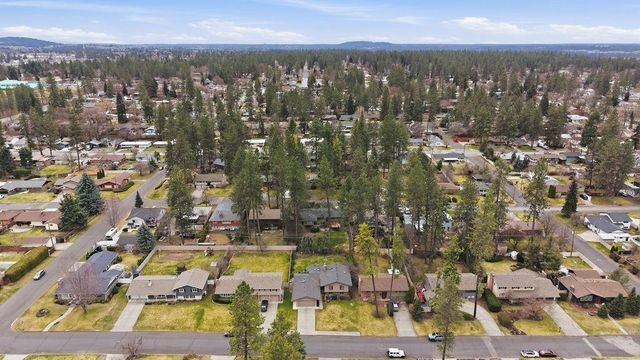 1704 E 35th Ave, Spokane, WA 99203