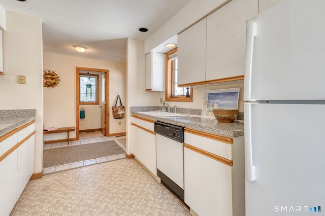 54 Eastbrook Heights A, Mansfield, CT 06250