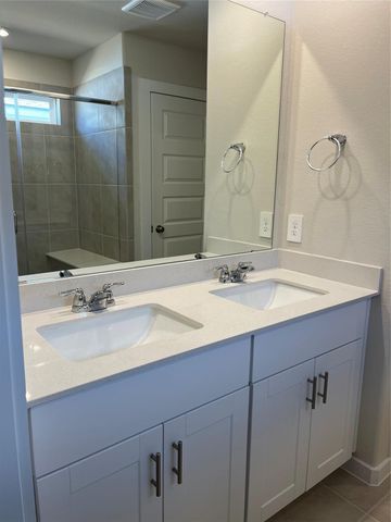 18709 Presswood Way Drive, New Caney, TX 77357