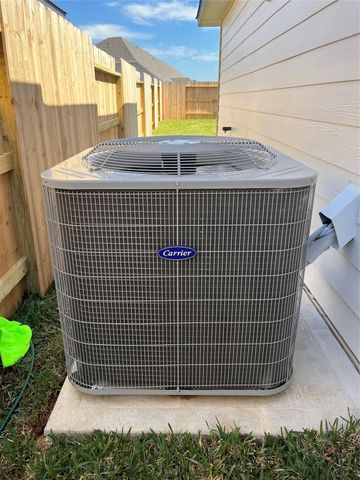 18709 Presswood Way Drive, New Caney, TX 77357