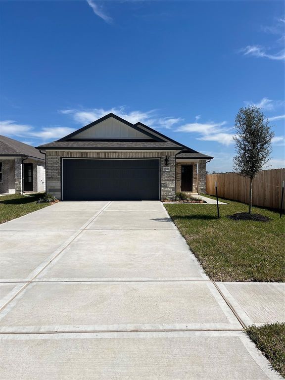 18709 Presswood Way Drive, New Caney, TX 77357