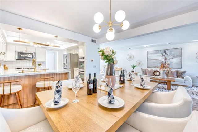 520 Cancha, Newport Beach, CA 92660