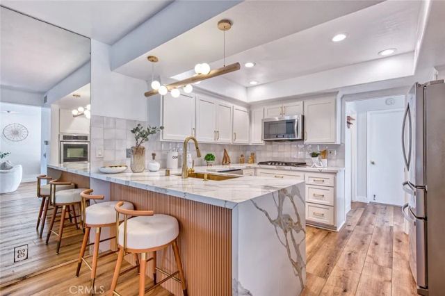 520 Cancha, Newport Beach, CA 92660