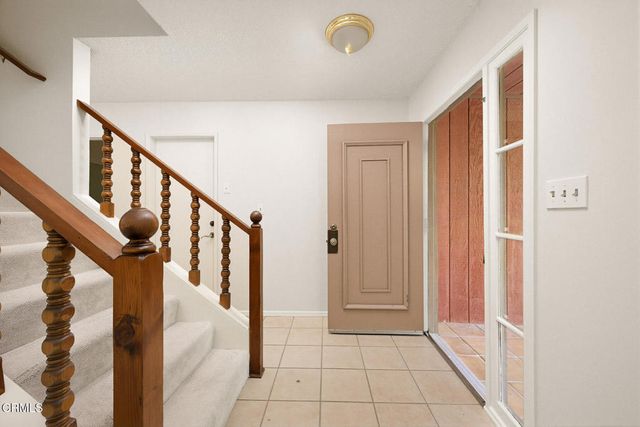 1740 Foothill Boulevard, La Canada Flintridge, CA 91011