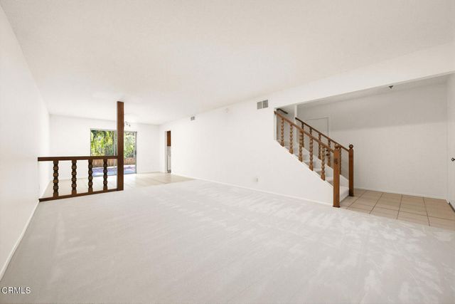 1740 Foothill Boulevard, La Canada Flintridge, CA 91011