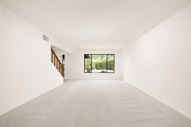 1740 Foothill Boulevard, La Canada Flintridge, CA 91011