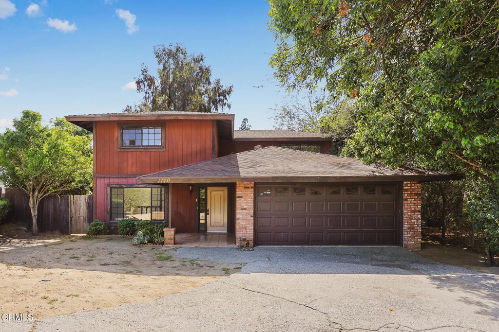 1740 Foothill Boulevard, La Canada Flintridge, CA 91011
