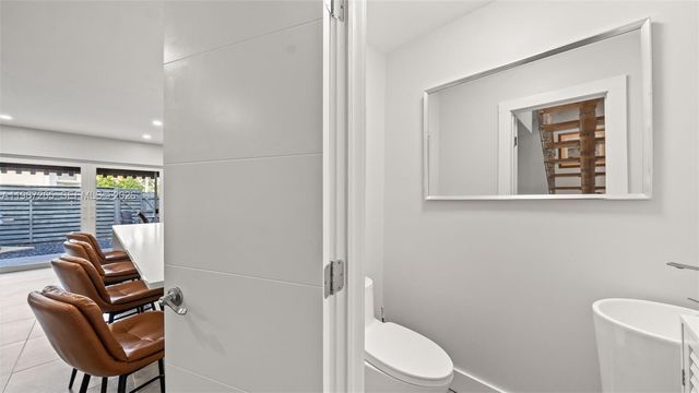 1501 SE 15th St 3-2, Fort Lauderdale, FL 33316