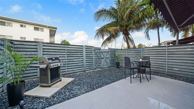 1501 SE 15th St 3-2, Fort Lauderdale, FL 33316