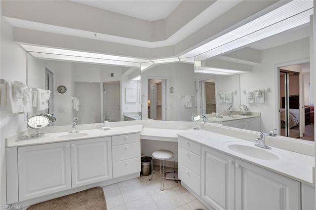 6883 Redbay Park RD # 102, Naples, FL 34109