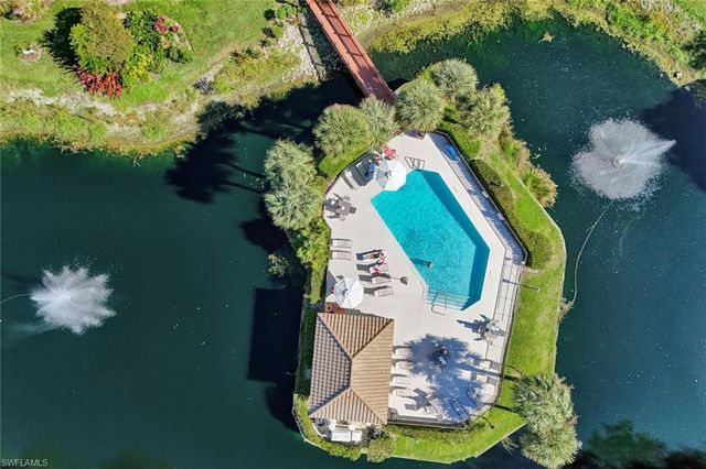 6883 Redbay Park RD # 102, Naples, FL 34109