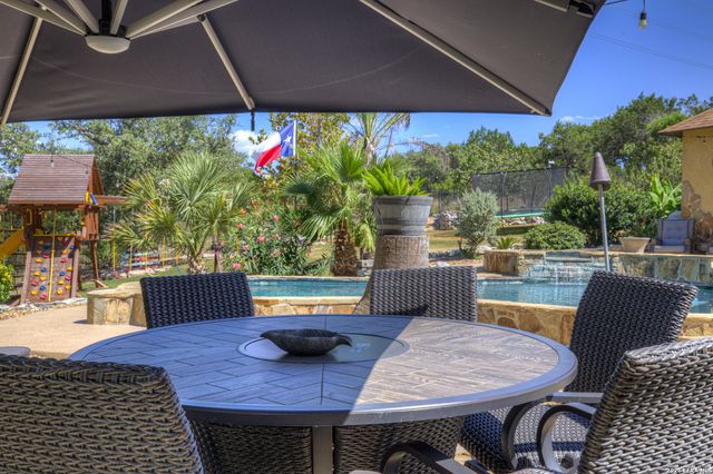 14190 IRON HORSE WAY, Helotes, TX 78023