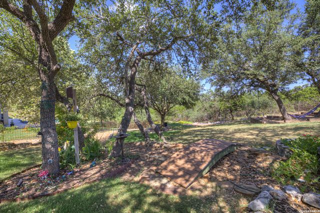 14190 IRON HORSE WAY, Helotes, TX 78023