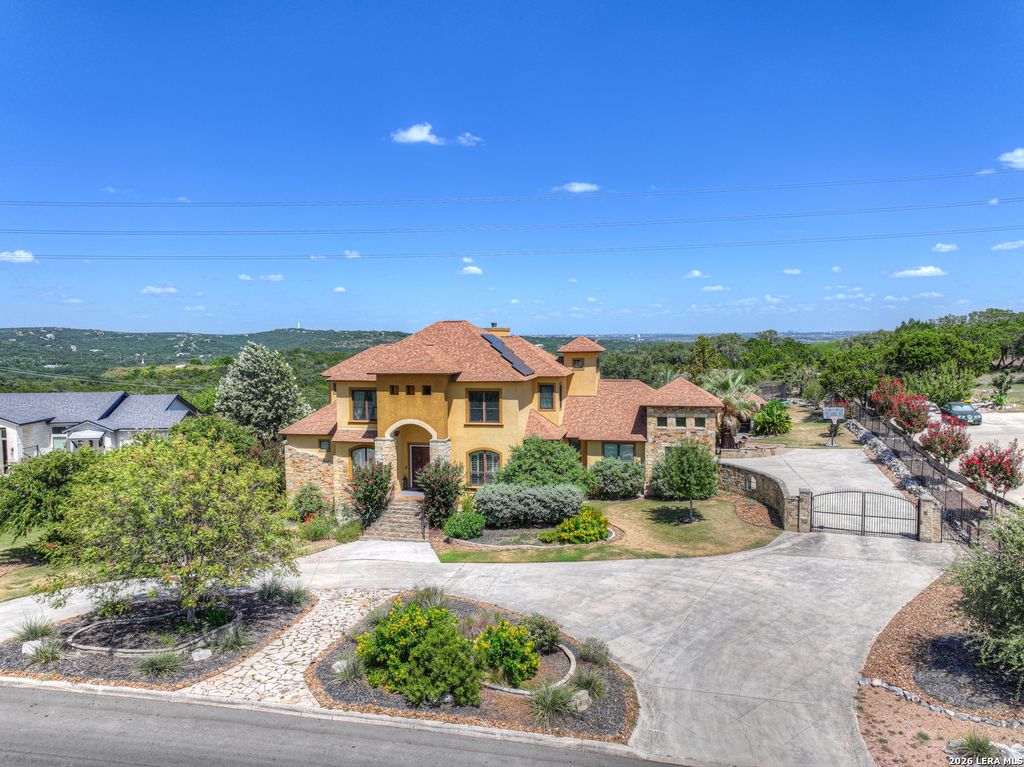 14190 IRON HORSE WAY, Helotes, TX 78023