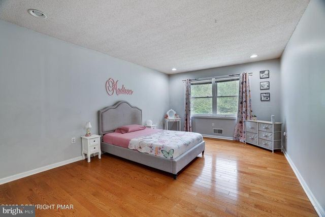 343 HIGH COUNTRY DR, Blakeslee, PA 18610
