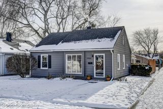 1902 Moorhouse Street, Ferndale, MI 48220