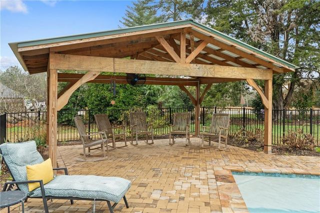 4535 Barnett Shoals Road, Athens, GA 30605