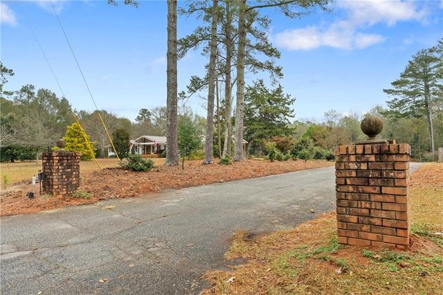 4535 Barnett Shoals Road, Athens, GA 30605
