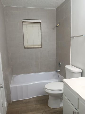 1443 WRENWOOD ST, Memphis, TN 38122