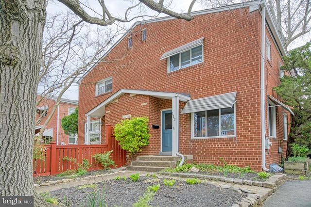 113 E TAYLOR RUN PKWY, Alexandria, VA 22314