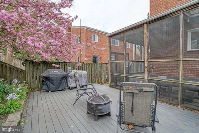 113 E TAYLOR RUN PKWY, Alexandria, VA 22314
