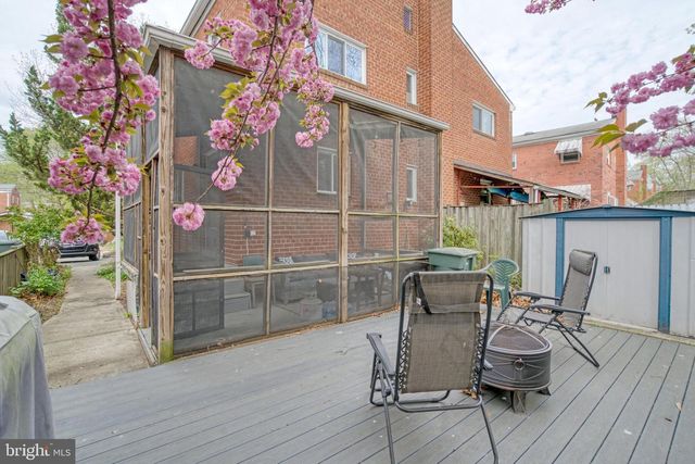 113 E TAYLOR RUN PKWY, Alexandria, VA 22314