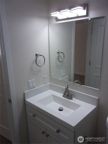7911 119th Street Ct E, Puyallup, WA 98373