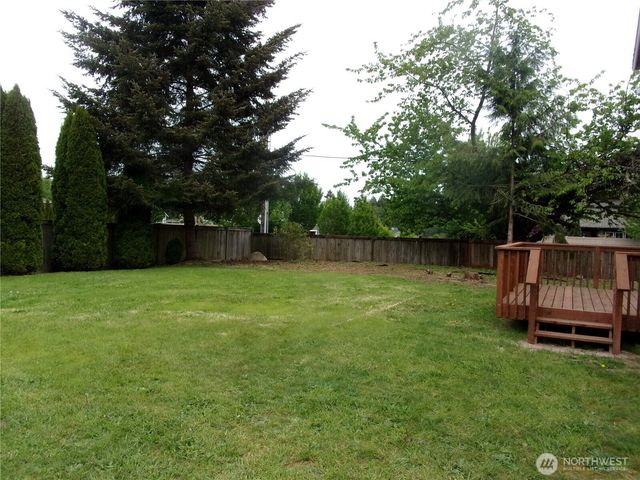 7911 119th Street Ct E, Puyallup, WA 98373