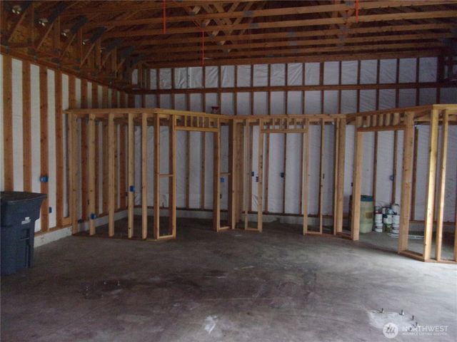 7911 119th Street Ct E, Puyallup, WA 98373
