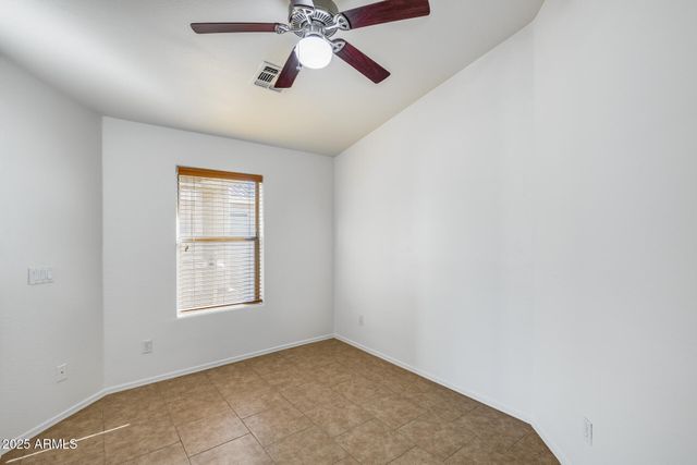 3830 W SANTA CRUZ Avenue, San Tan Valley, AZ 85144