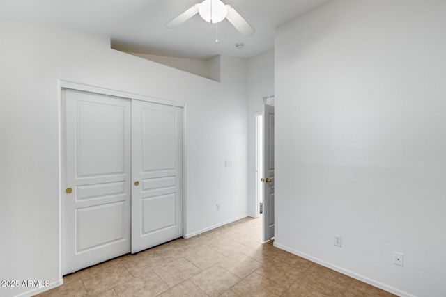 3830 W SANTA CRUZ Avenue, San Tan Valley, AZ 85144