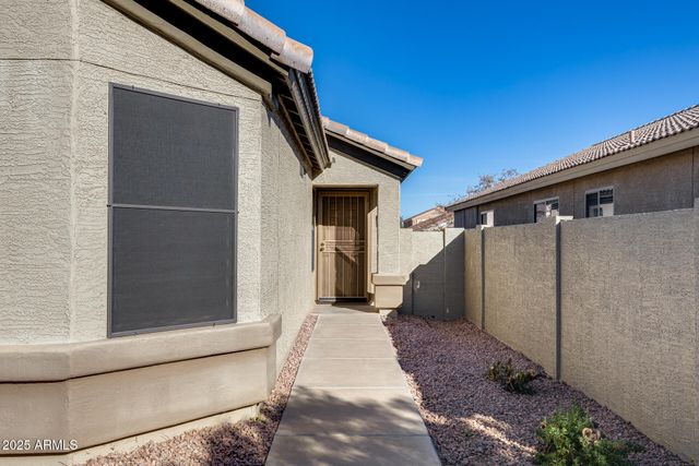 3830 W SANTA CRUZ Avenue, San Tan Valley, AZ 85144