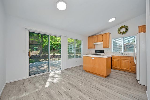 4017 Tea Rose Ct, El Dorado Hills, CA 95762