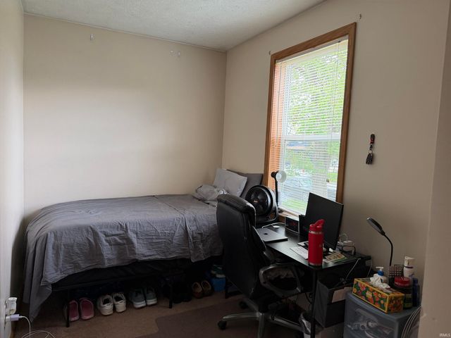 522 Howard Street, South Bend, IN 46617