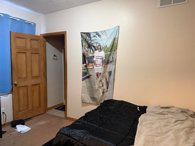 522 Howard Street, South Bend, IN 46617